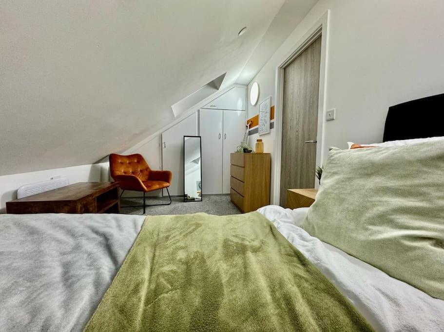 Stylish One Bedroom & A Sofa Bed Cardiff Dış mekan fotoğraf