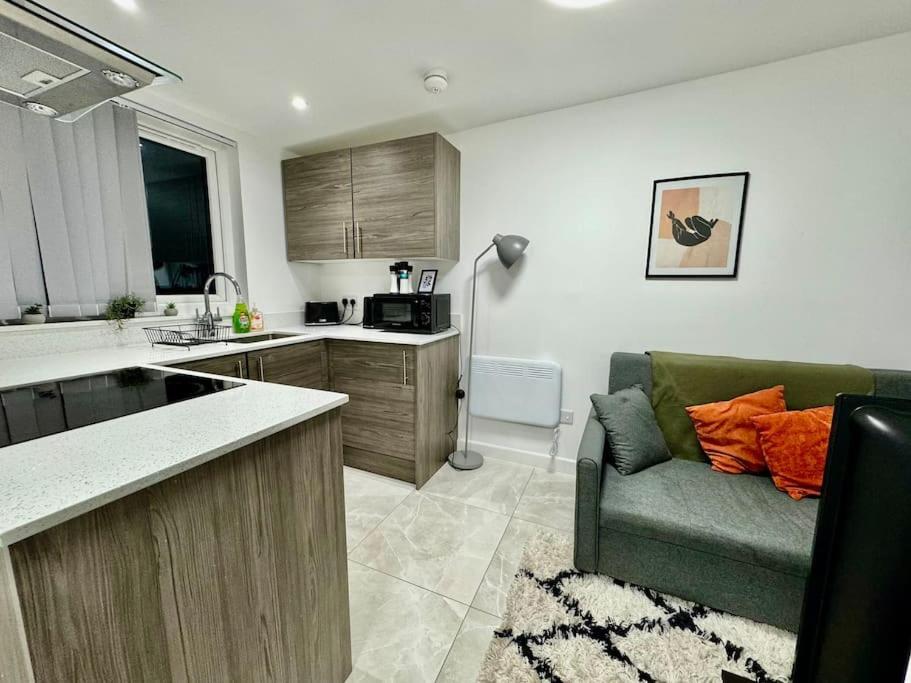 Stylish One Bedroom & A Sofa Bed Cardiff Dış mekan fotoğraf